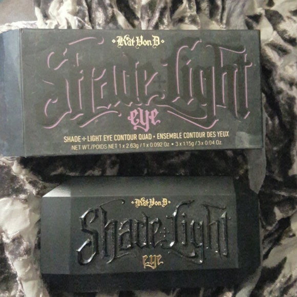 Kat Von D Shade & Light Eye Contour quad Plum